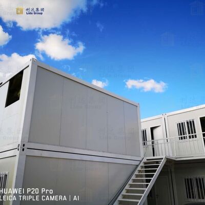 Prefabricated Container Building Mobile Container House with Earthquake Resistant Waterproof and Heat Insulated Features