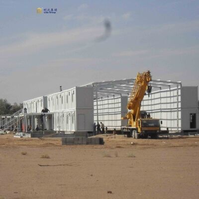Quality Premium A1 Fire Rated Expandable Modular Flat Pack Container House with Double-glazed Aluminum Curtain Wall factory