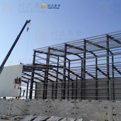 سازه فولادی سبک با دهانه بزرگ مقاوم در برابر زلزله برای ساختمان‌های صنعتی با مونتاژ سریع