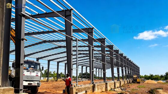 Bâtiment à structure légère en acier résistant aux séismes avec assemblage rapide et construction économique