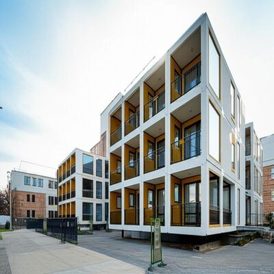 คุณภาพ OEM Custom Branded Prefabricated House Dealer Package Light Steel Frame White Label Prefab Residential Building Solution โรงงาน